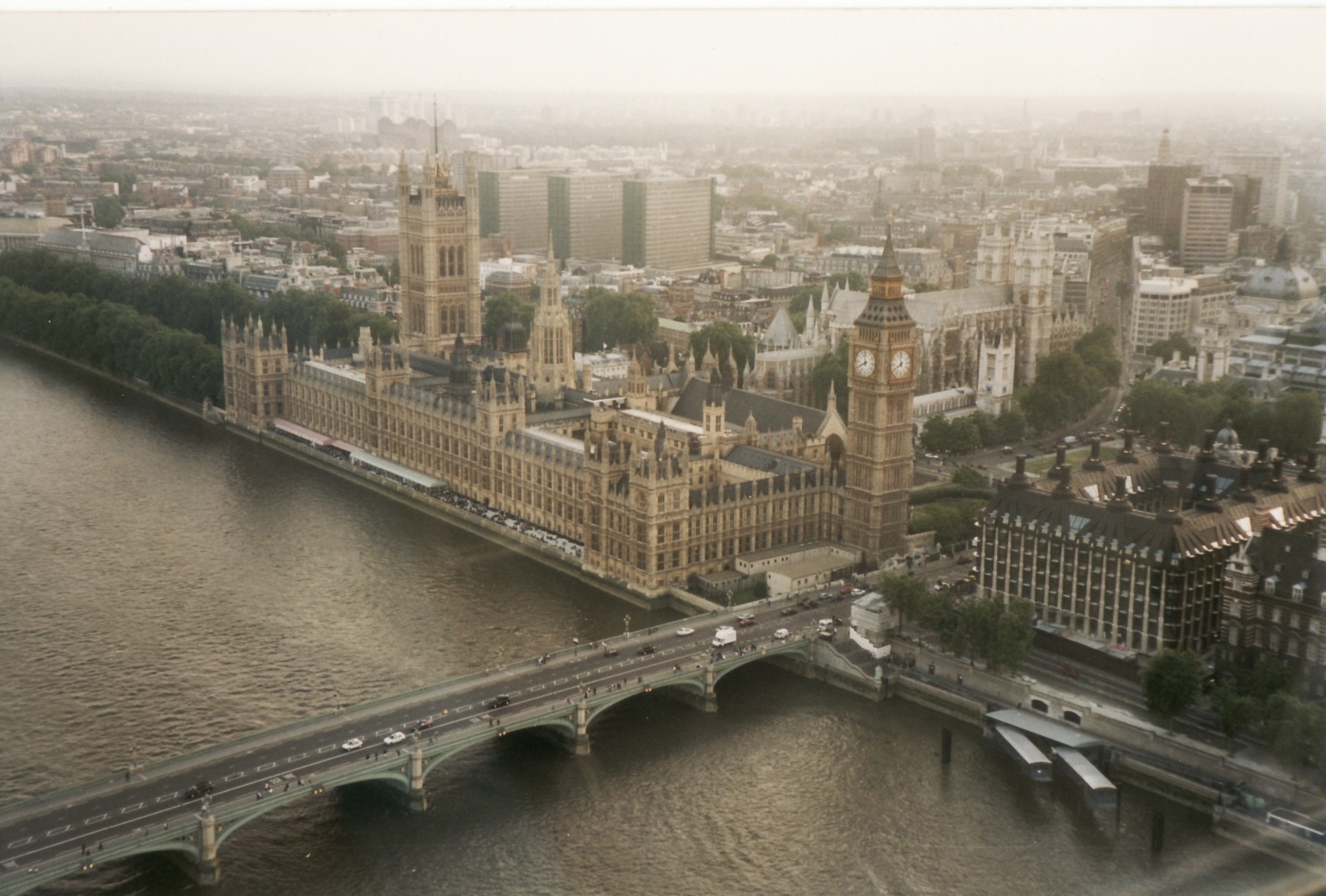 2000-7-27 London Eye14